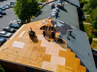 4 Signs That You Need a Roof Replacement
