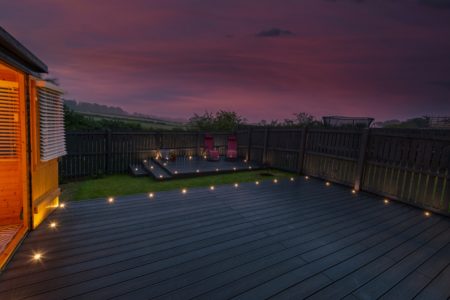 deck accent lighting